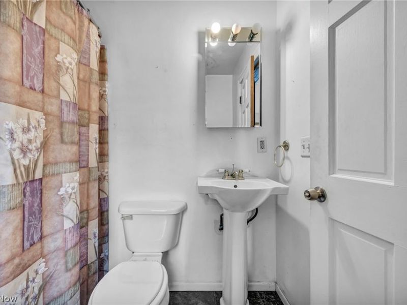 3288 W 128th Street , Cleveland, OH 44111 Photo 38