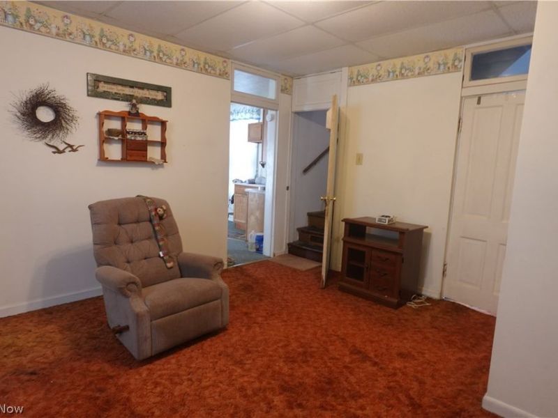 808 South Zane Hwy , Martins Ferry, OH 43935 Photo 5
