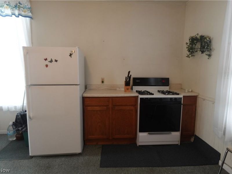 808 South Zane Hwy , Martins Ferry, OH 43935 Photo 9