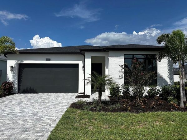 APOLLO BEACH, FL 33572