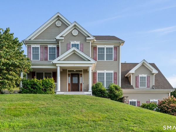 5 Rolling Hills, Seymour, CT 06483
