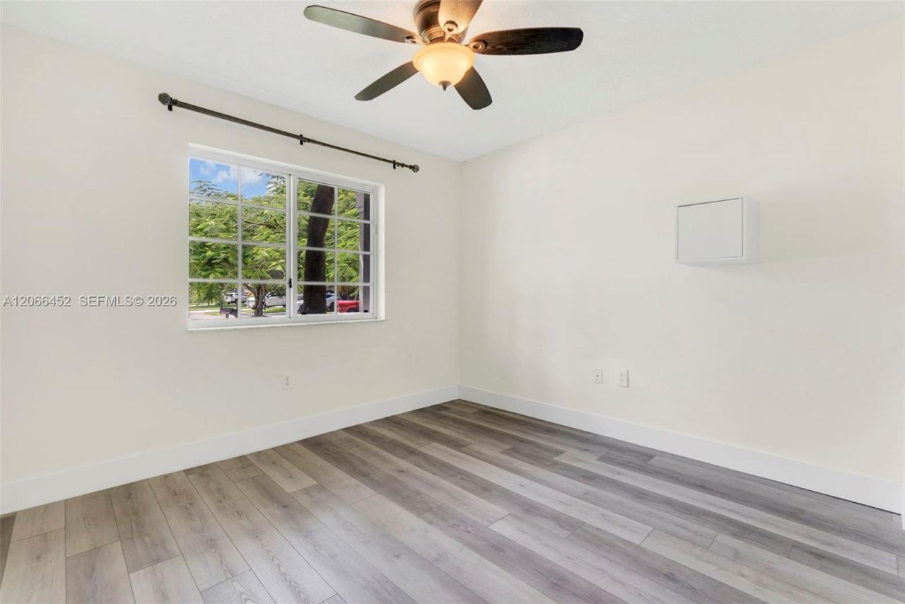 16850 Crestview Ln, Weston, FL 33326 Photo