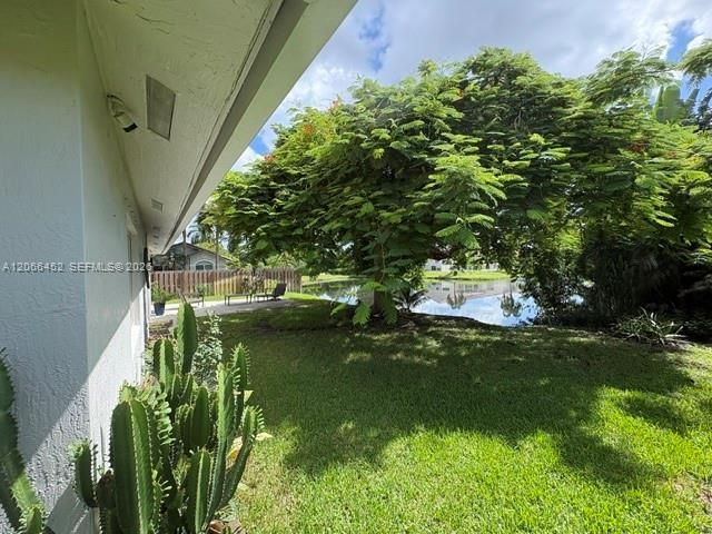 16850 Crestview Ln, Weston, FL 33326 Photo