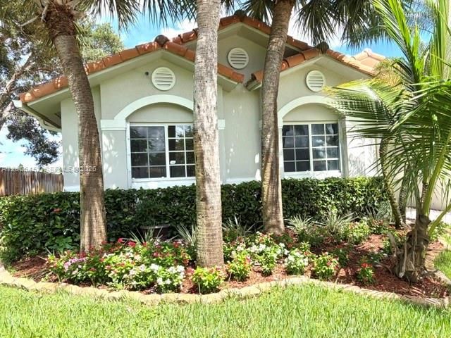 16850 Crestview Ln, Weston, FL 33326 Photo