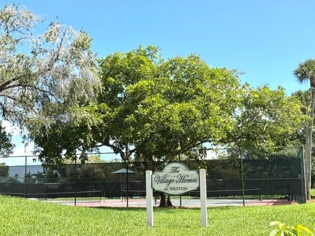 16850 Crestview Ln, Weston, FL 33326 Photo