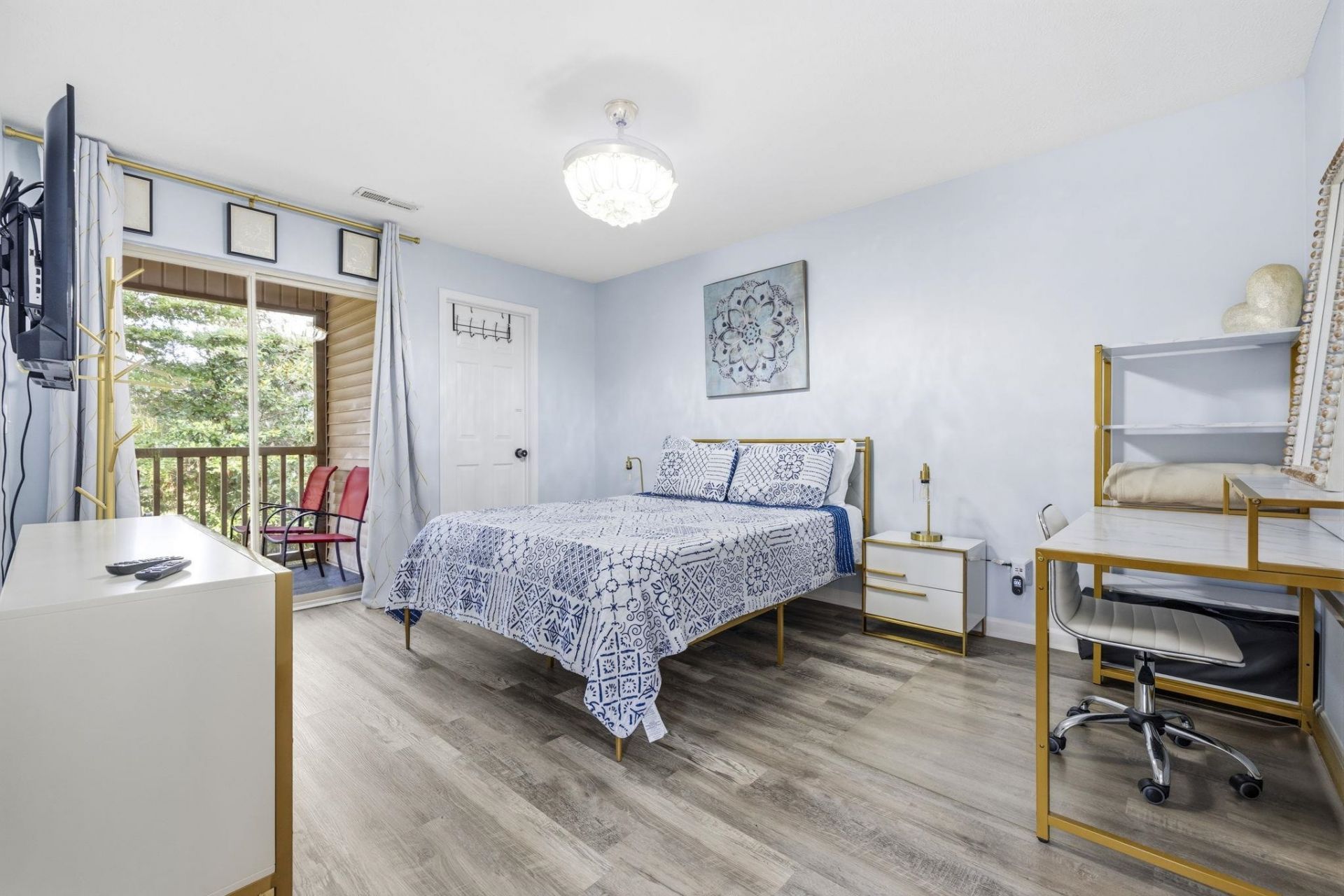 504 Pinehurst Ln. Photo 23