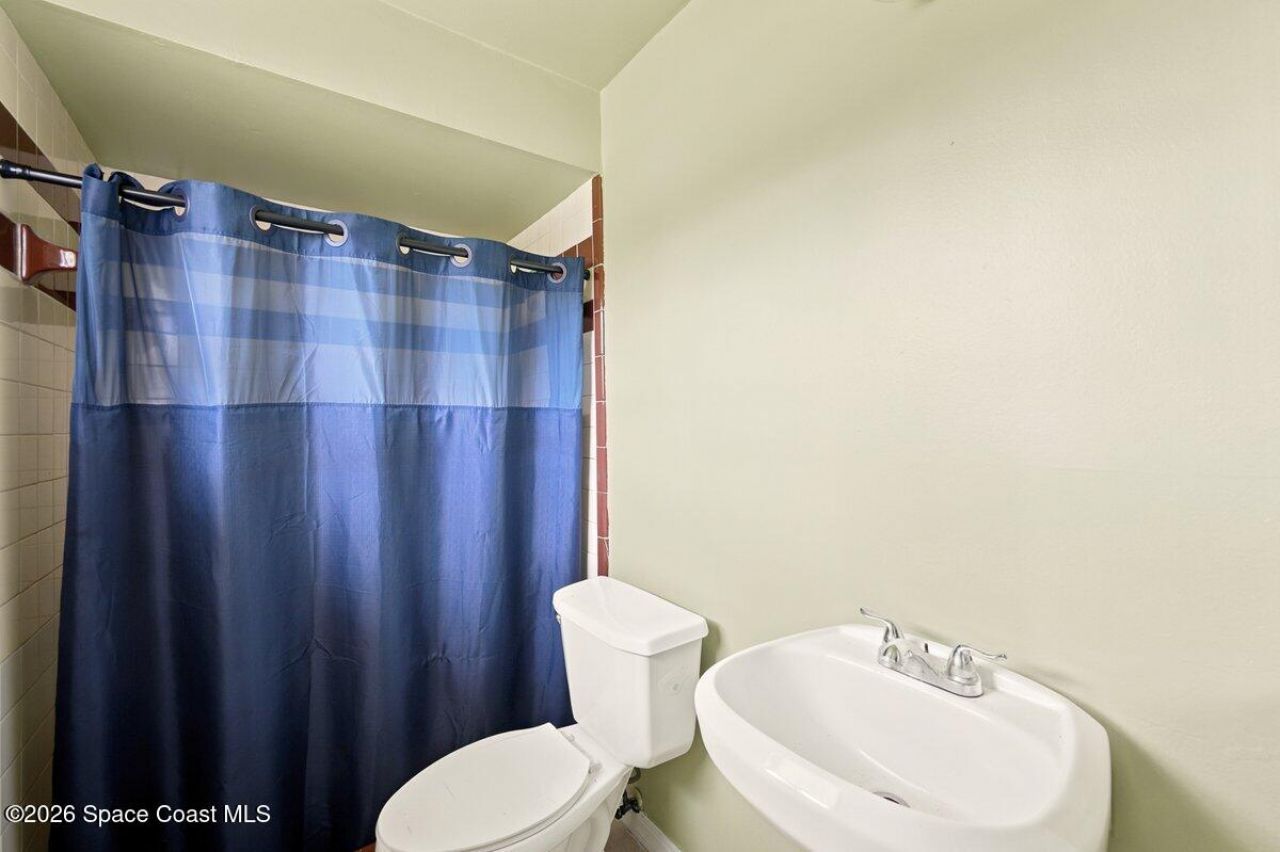 915 Burn Drive NE , Palm Bay, FL 32905 Photo