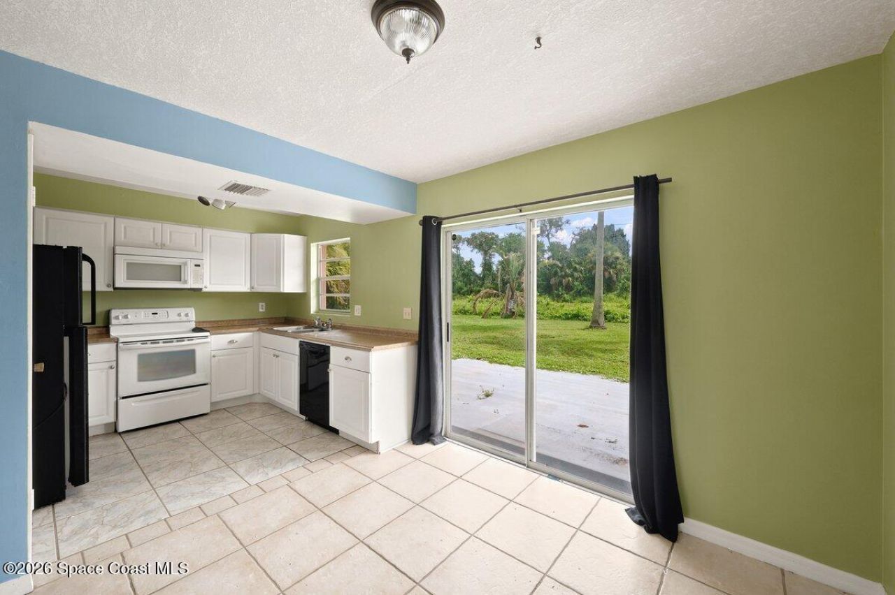 915 Burn Drive NE , Palm Bay, FL 32905 Photo