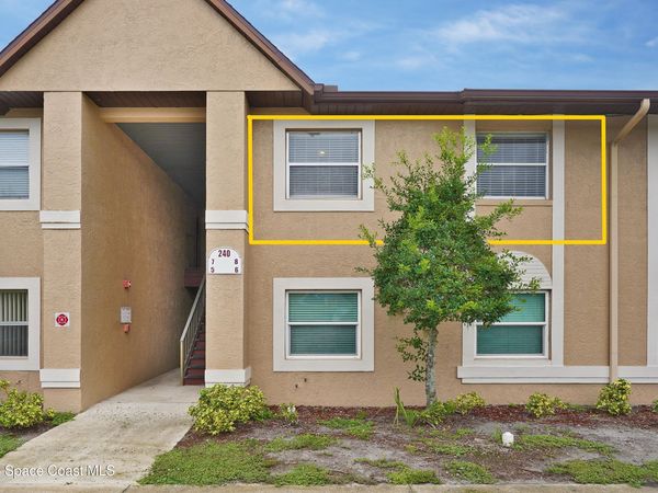 240 Spring Drive, Unit 8, Merritt Island, FL 32953
