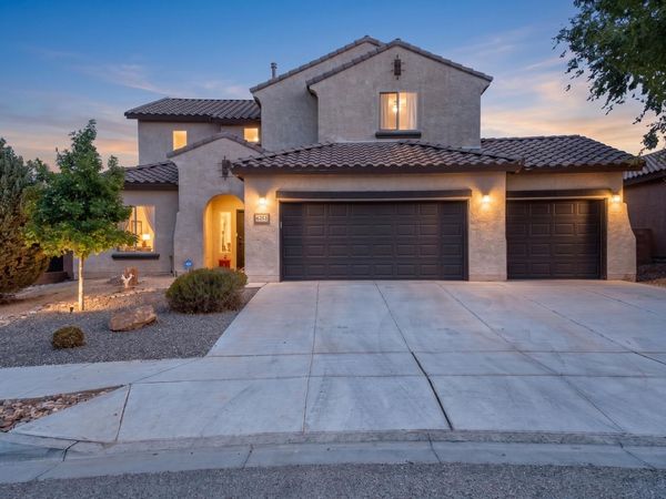625 Palo Alto Drive NE, Rio Rancho, NM 87124