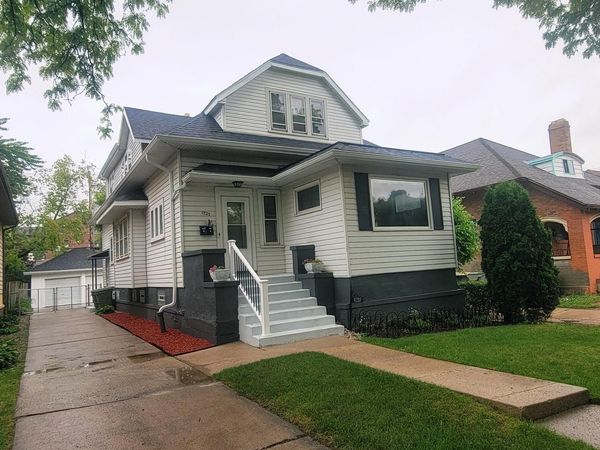 1723 S Layton BOULEVARD, Milwaukee, WI 53215