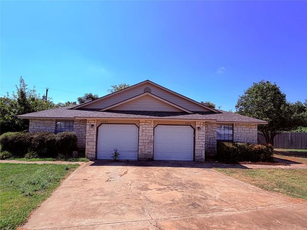 2301 Whitlow CV, Round Rock, TX 78681