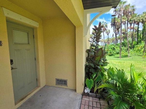 4640 WILLET COOPER COURT, TAMPA, FL 33619