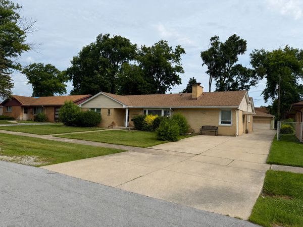 6926 W 115th Place , Worth, IL 60482