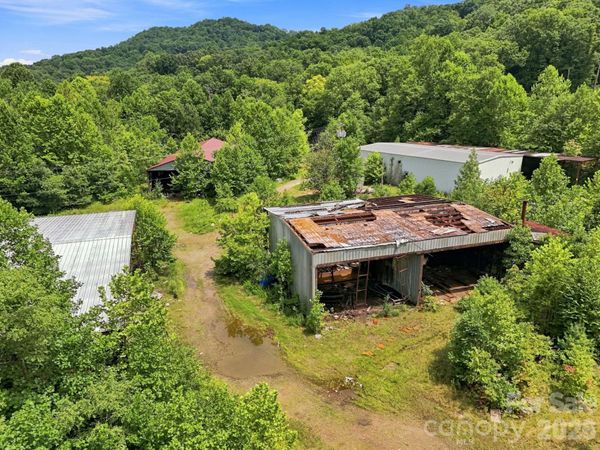 595 Maxwell Home Road , Franklin, NC 28713
