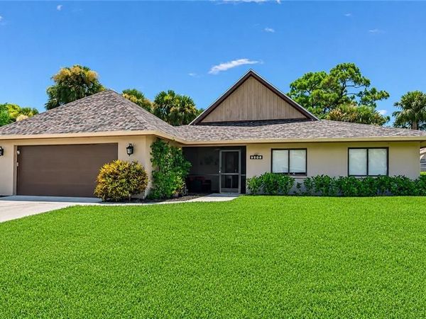 9908 White Sands PL, BONITA SPRINGS, FL 34135