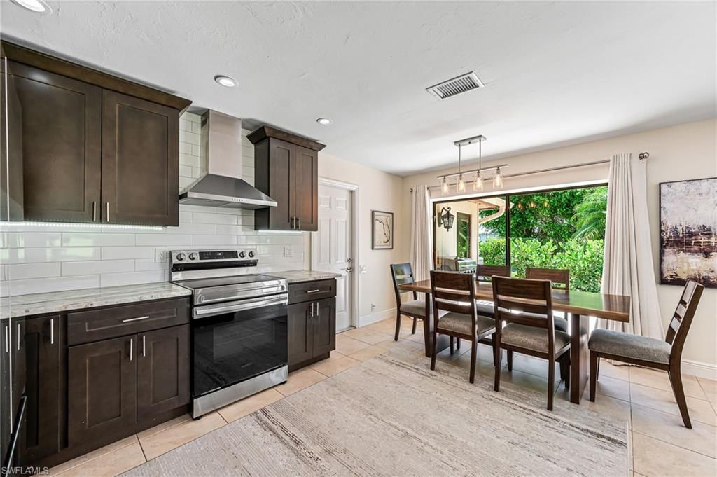 9908 White Sands Pl, Bonita Springs, FL 34135 Photo