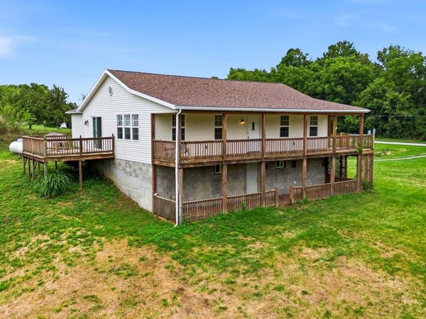 200 W Williams Street, Cardington, OH 43315