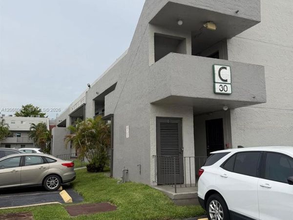30 NW 87th Ave , Unit C223, Miami, FL 33172
