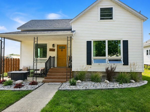 122 S Rutledge Street, Paullina, IA 51046