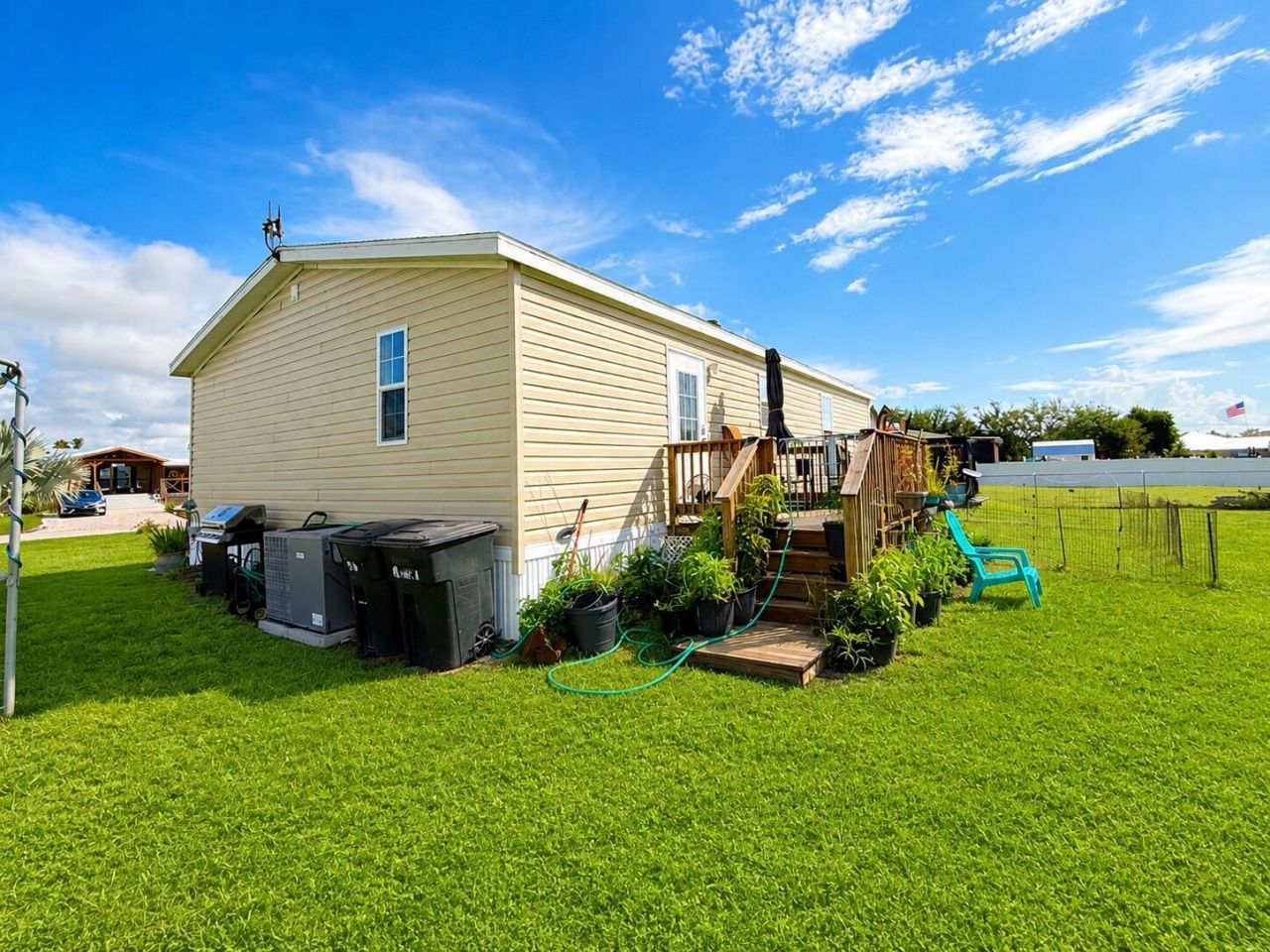 1059 Orange Loop, Okeechobee, FL 34974 Photo