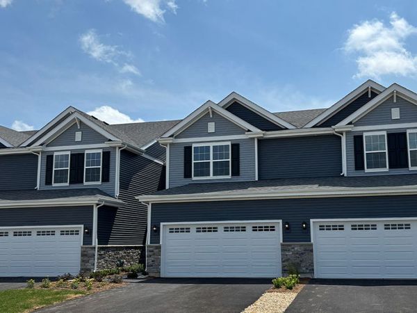 1704 Baler Avenue , Aurora, IL 60503