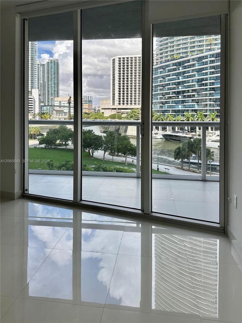 465 Brickell Av , Unit 502, Miami, FL 33131 Photo