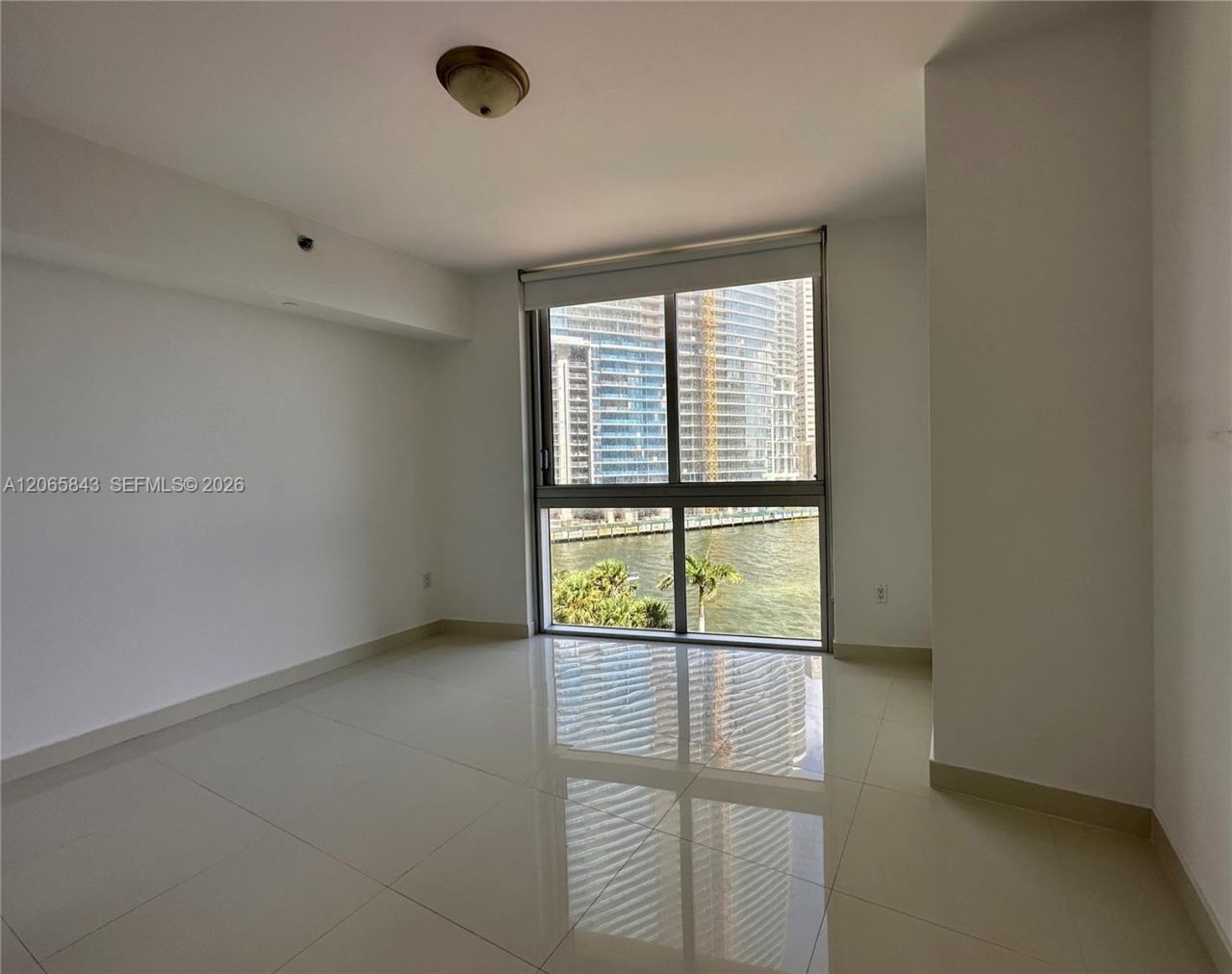 465 Brickell Av , Unit 502, Miami, FL 33131 Photo