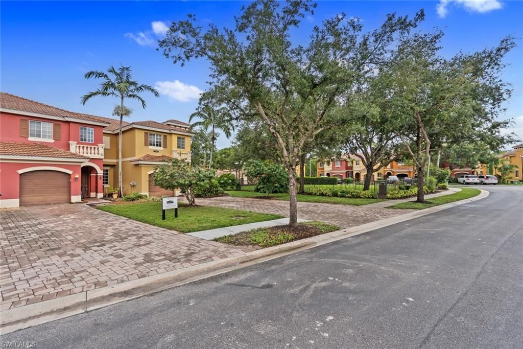 10230 Tin Maple Dr, Unit 141, Estero, FL 33928 Photo