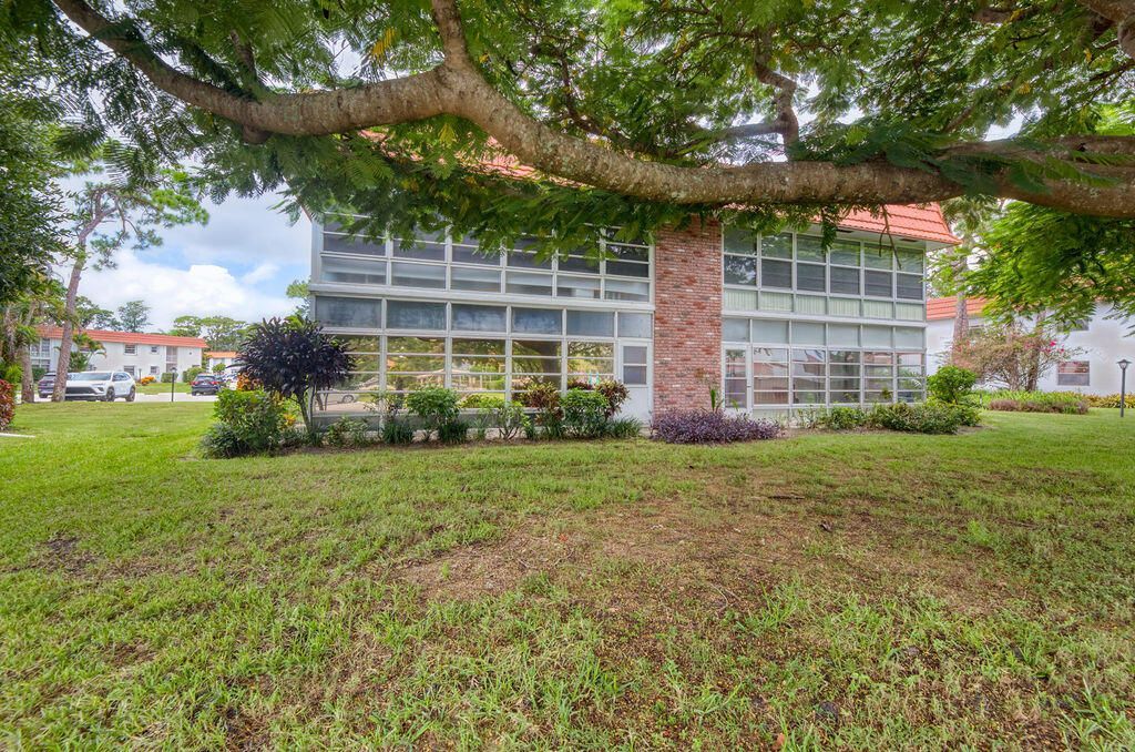 2600 SE Ocean Boulevard, Unit M1, Stuart, FL 34996 Photo