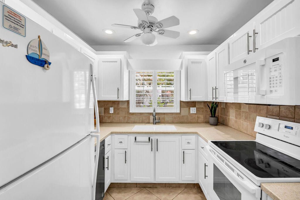 2600 SE Ocean Boulevard, Unit M1, Stuart, FL 34996 Photo