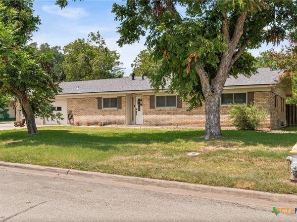 3302 Chisholm Trail , Temple, TX 76504