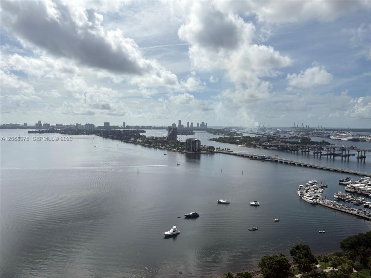 1800 N Bayshore Dr, Unit 3007, Miami, FL 33132 Photo