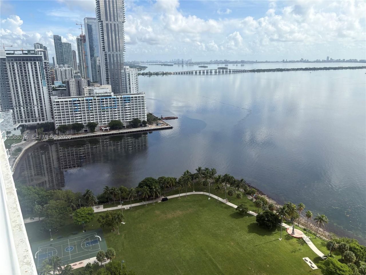 1800 N Bayshore Dr, Unit 3007, Miami, FL 33132 Photo