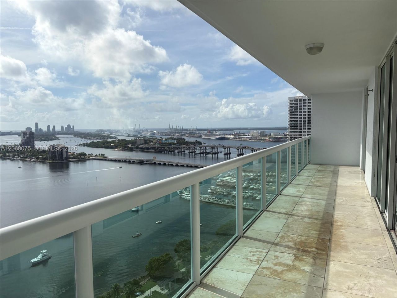 1800 N Bayshore Dr, Unit 3007, Miami, FL 33132 Photo
