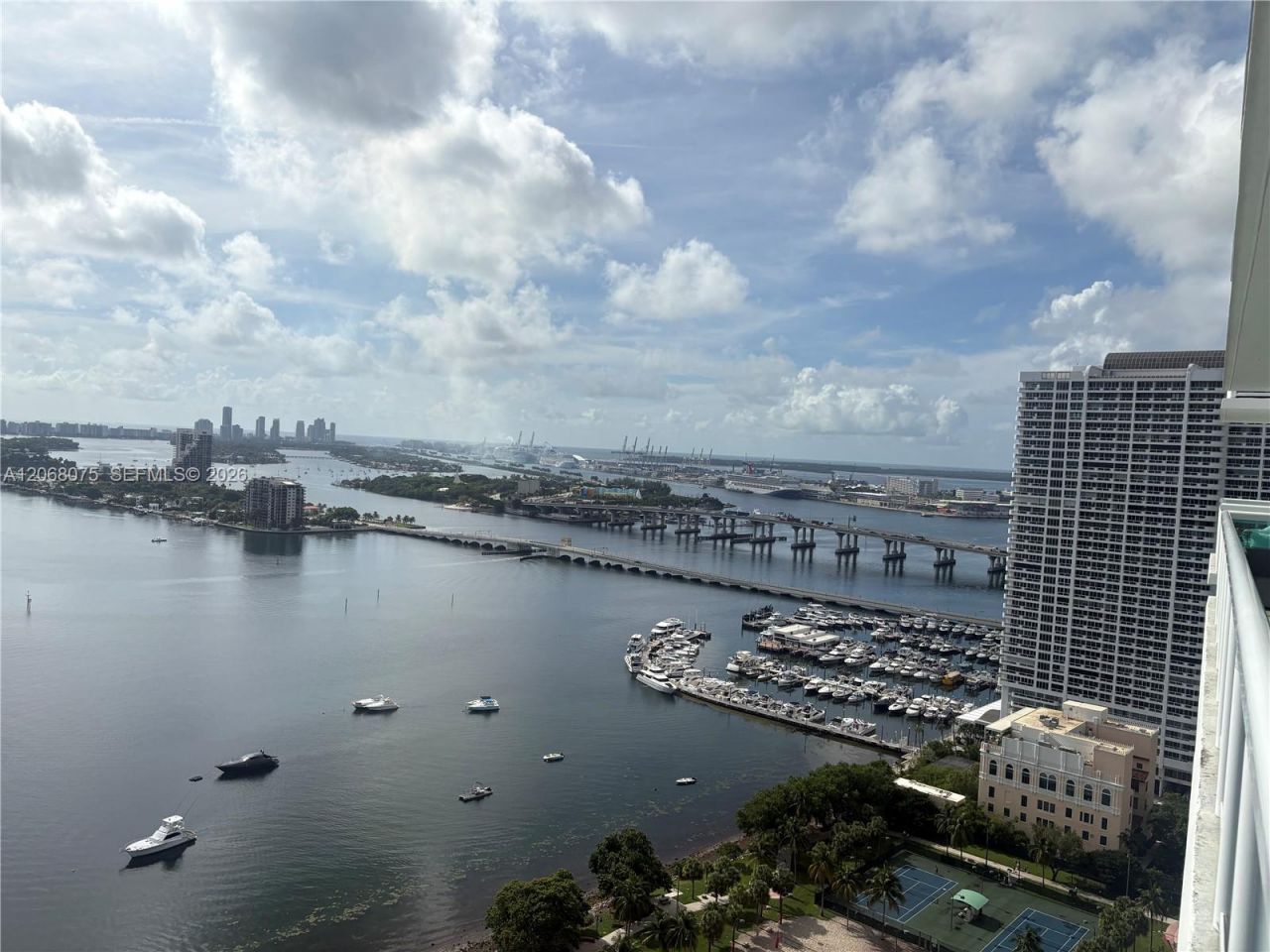 1800 N Bayshore Dr, Unit 3007, Miami, FL 33132 Photo