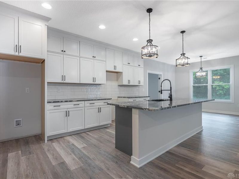 5427 Zachary Lane, Fairborn, OH 45424 Photo 7