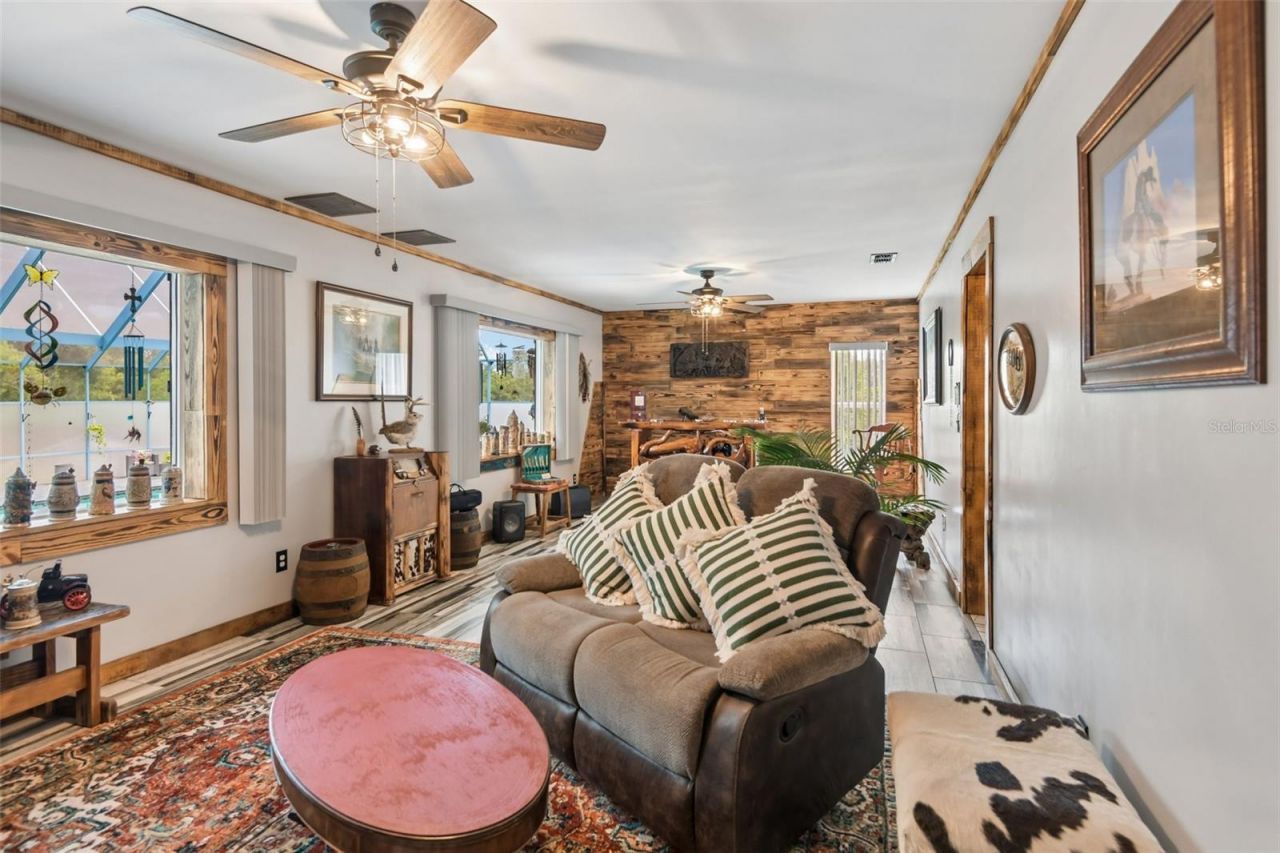 5318 Sandra Drive, Weeki Wachee, FL 34607 Photo