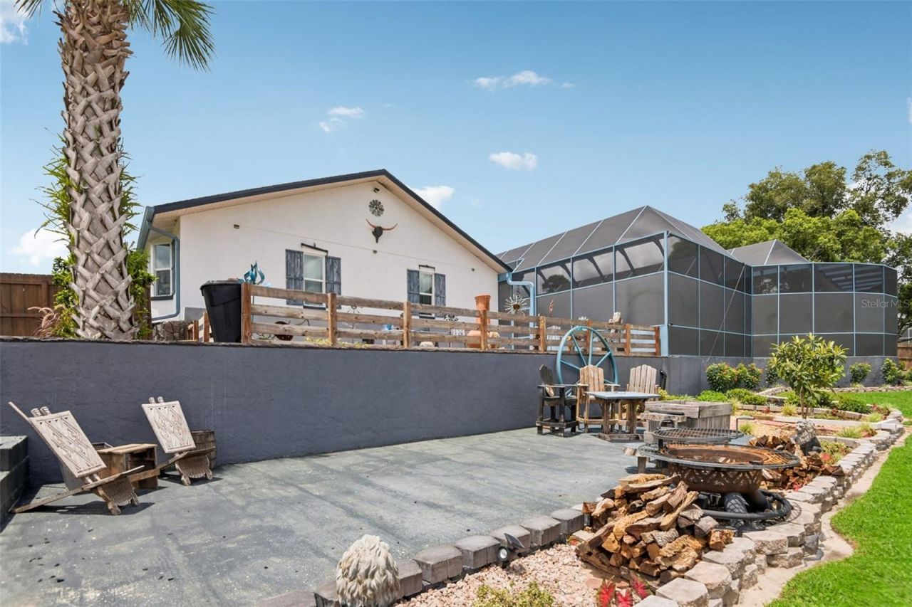 5318 Sandra Drive, Weeki Wachee, FL 34607 Photo