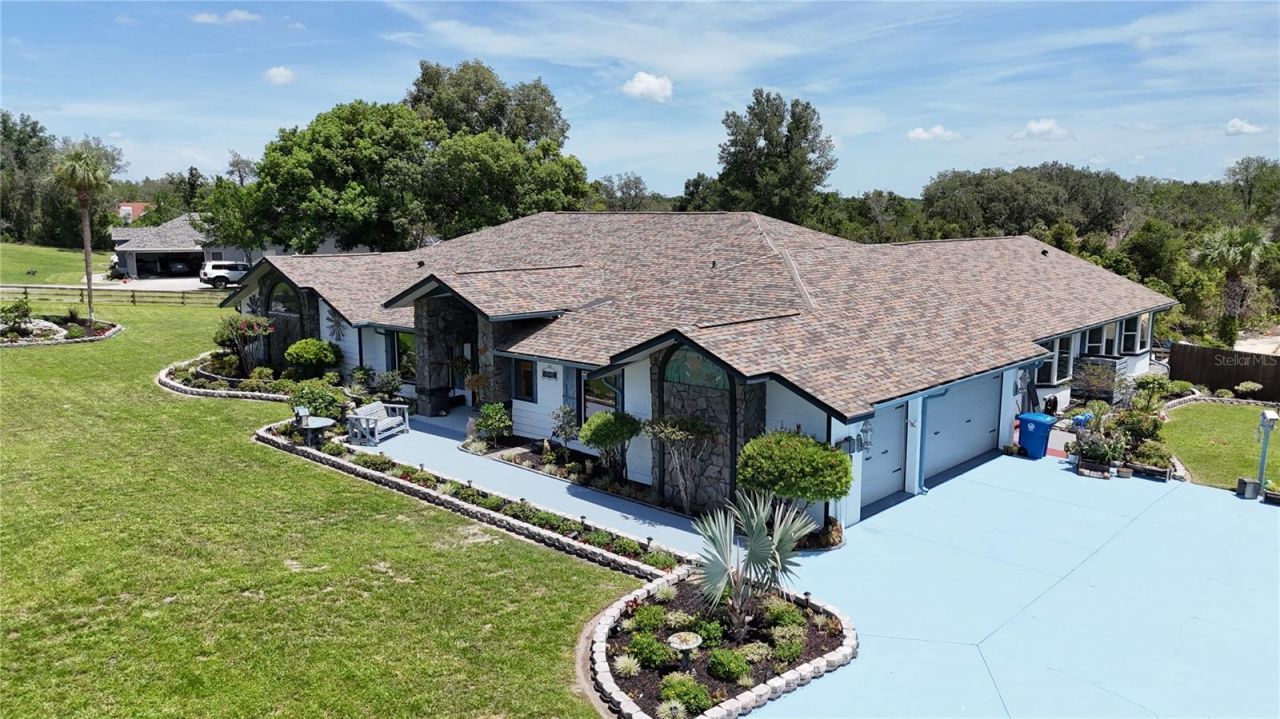 5318 Sandra Drive, Weeki Wachee, FL 34607 Photo