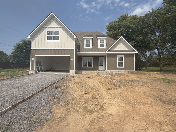 565 Hiwassee Rd , Lebanon, TN 37087