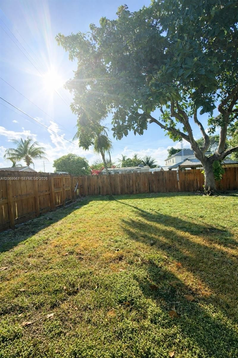 2330 Scott St , Hollywood, FL 33020 Photo