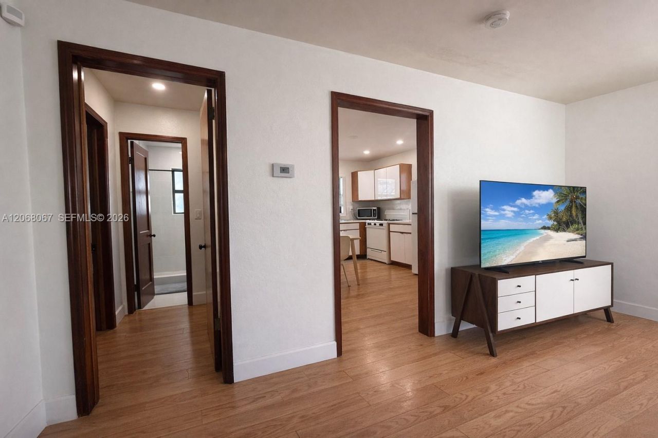 2330 Scott St , Hollywood, FL 33020 Photo