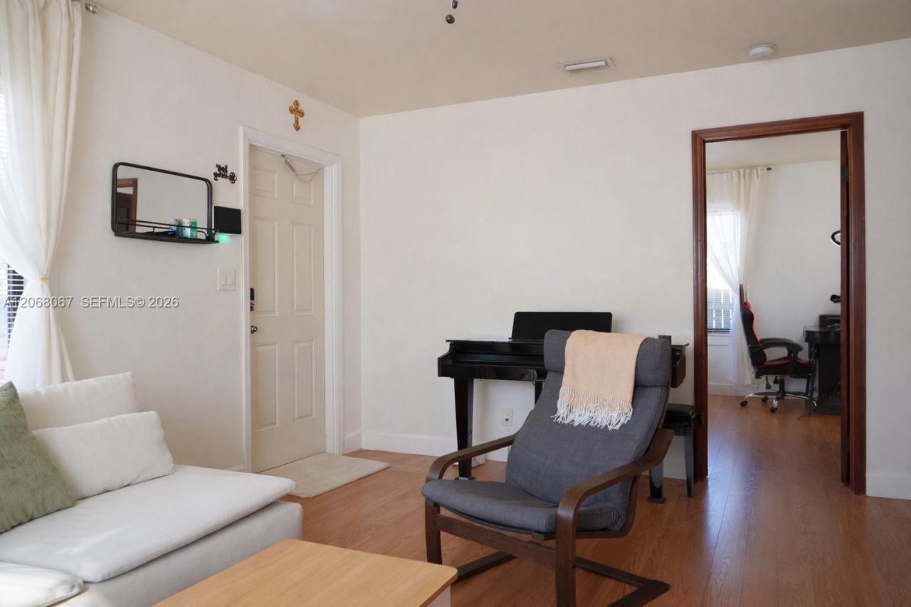 2330 Scott St , Hollywood, FL 33020 Photo