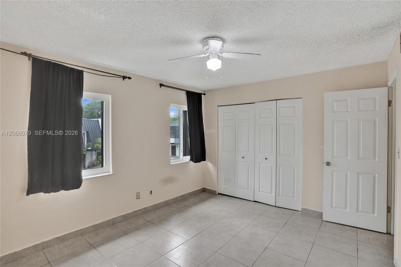 5555 Ludlam Rd , Unit 46, South Miami, FL 33155 Photo