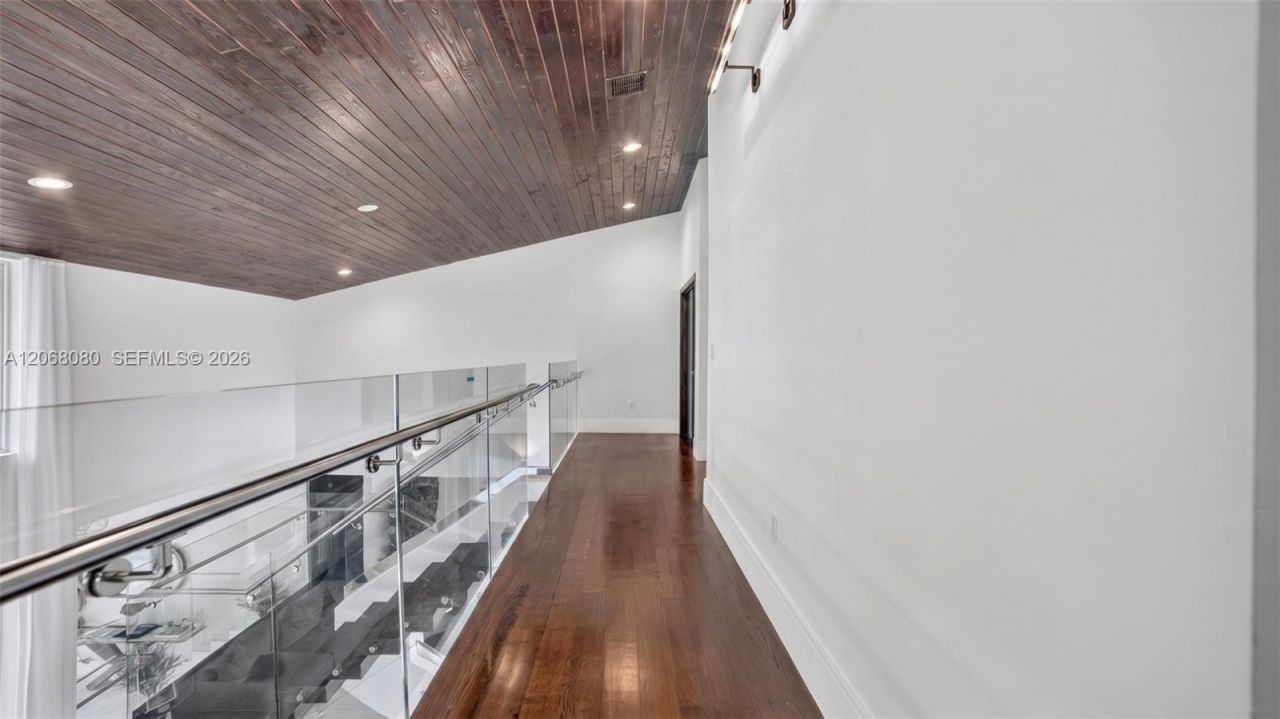 6819 Sunrise Pl , Coral Gables, FL 33133 Photo