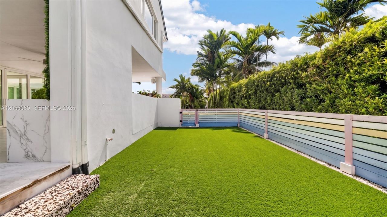 6819 Sunrise Pl , Coral Gables, FL 33133 Photo