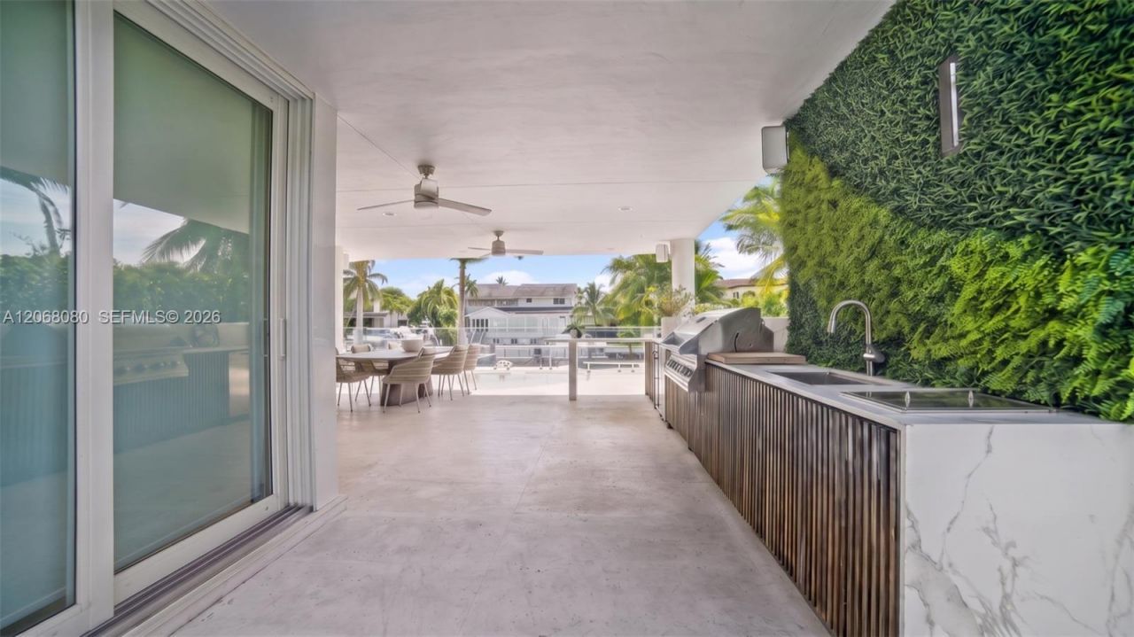 6819 Sunrise Pl , Coral Gables, FL 33133 Photo