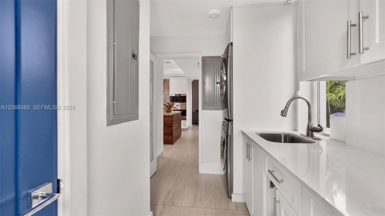 6819 Sunrise Pl , Coral Gables, FL 33133 Photo