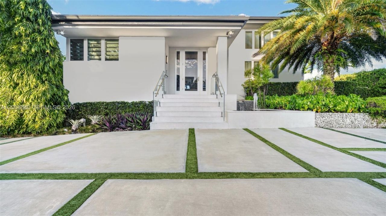 6819 Sunrise Pl , Coral Gables, FL 33133 Photo